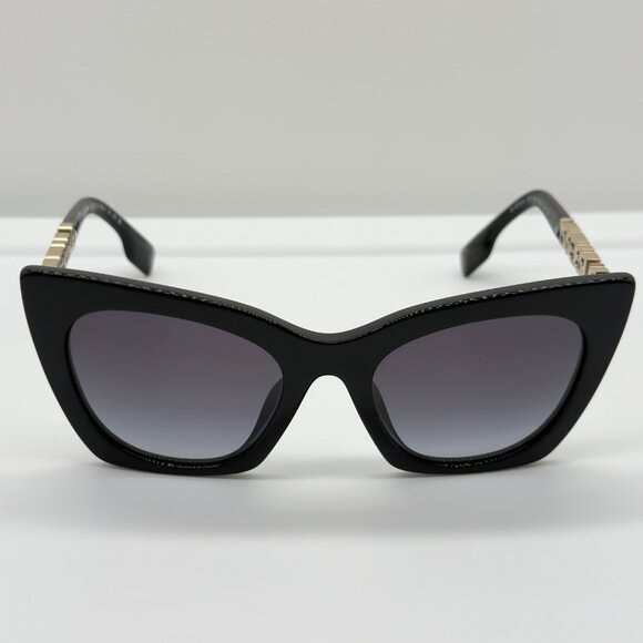 Burberry BE4372U 30018G Marianne Sunglasses Black Grey Gradient 52mm **READ** - Picture 3 of 14